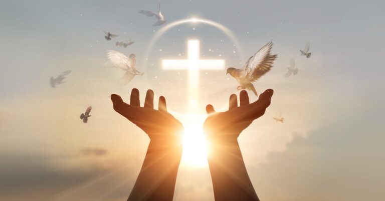 26656-gettyimages-1327563414_source_file